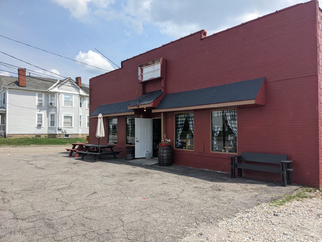 Barnyard Deli and More Coming to First Street in Moundsville News